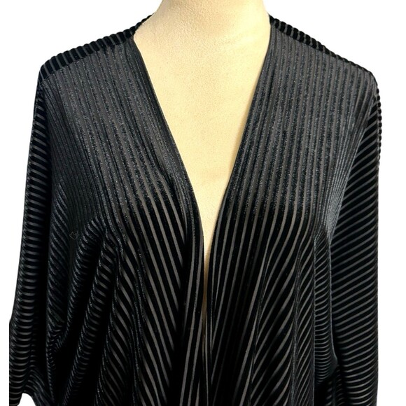 Lane Bryant Velvet Shawl Cardigan Draped Kimono Stretch Black Plus One Size - Picture 2 of 8